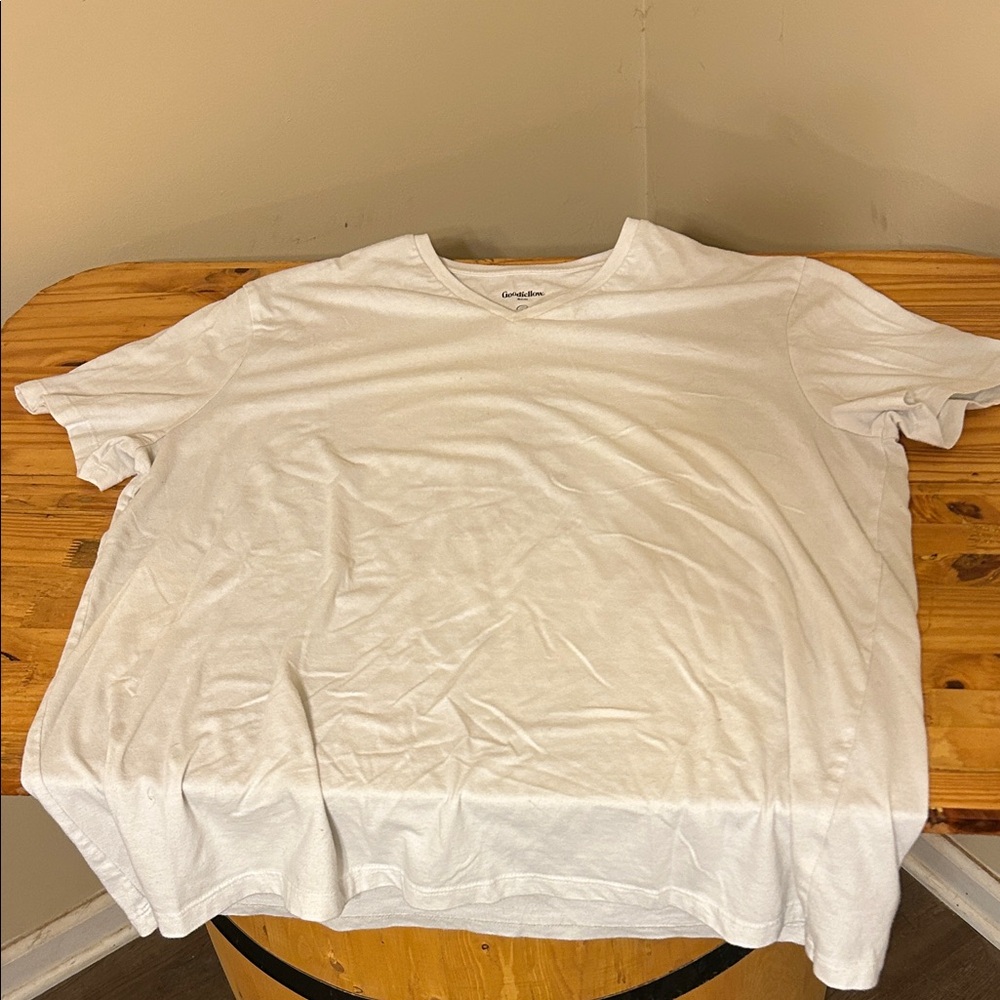 Goodfellow & Co Crisp White Short Sleeve Tee